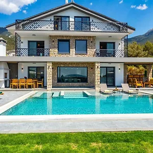 villa-oludeniz-4-bedroom-9318.turkeyfethiyehotels.com/
